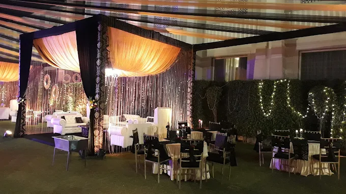 A vibrant bowl of Vietnamese noodle soup with shrimp, herbs, and quail eggs.